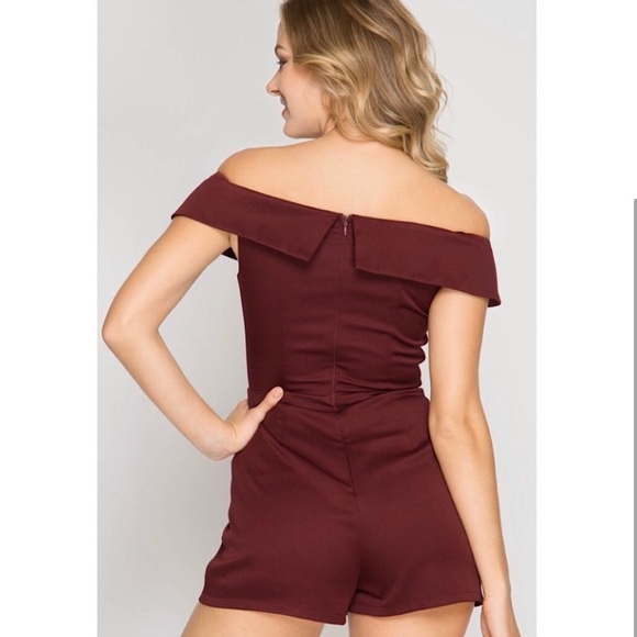 Burgundy Off Shoulder Sweetheart Romper - Picture 2 of 4